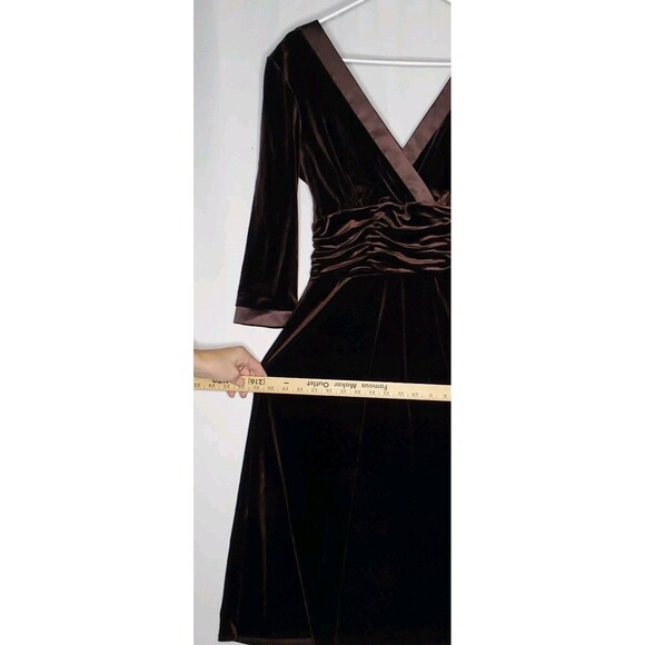 Sandra Darren Brown Velvet Empire Dress 10 Satin Trim V-Neck Romantic Old Money - Picture 8 of 11
